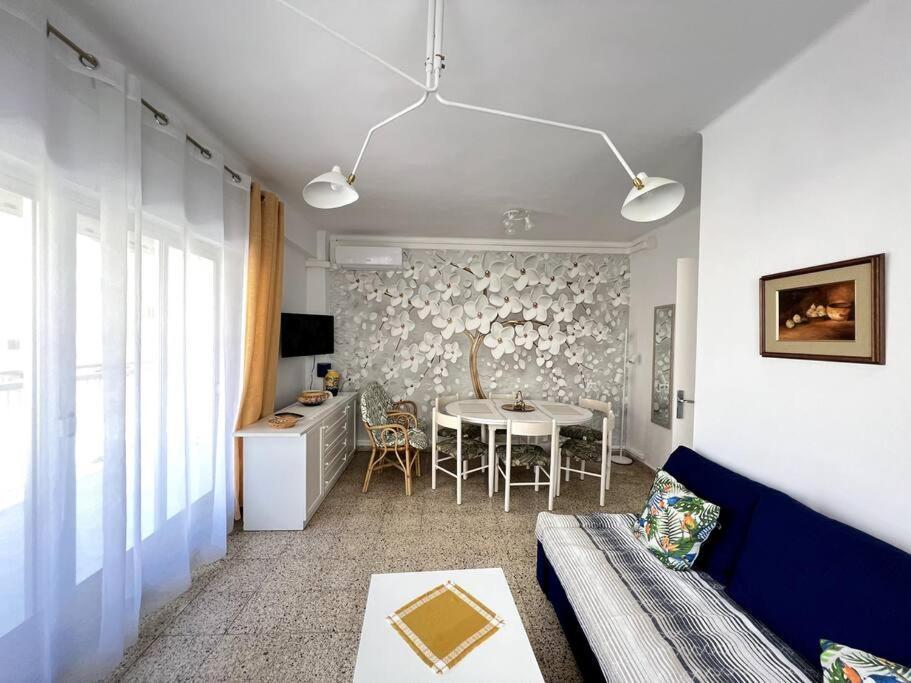 Lovely Family Apartment 2 Min. From The Beach Playa de Gandía Exterior foto