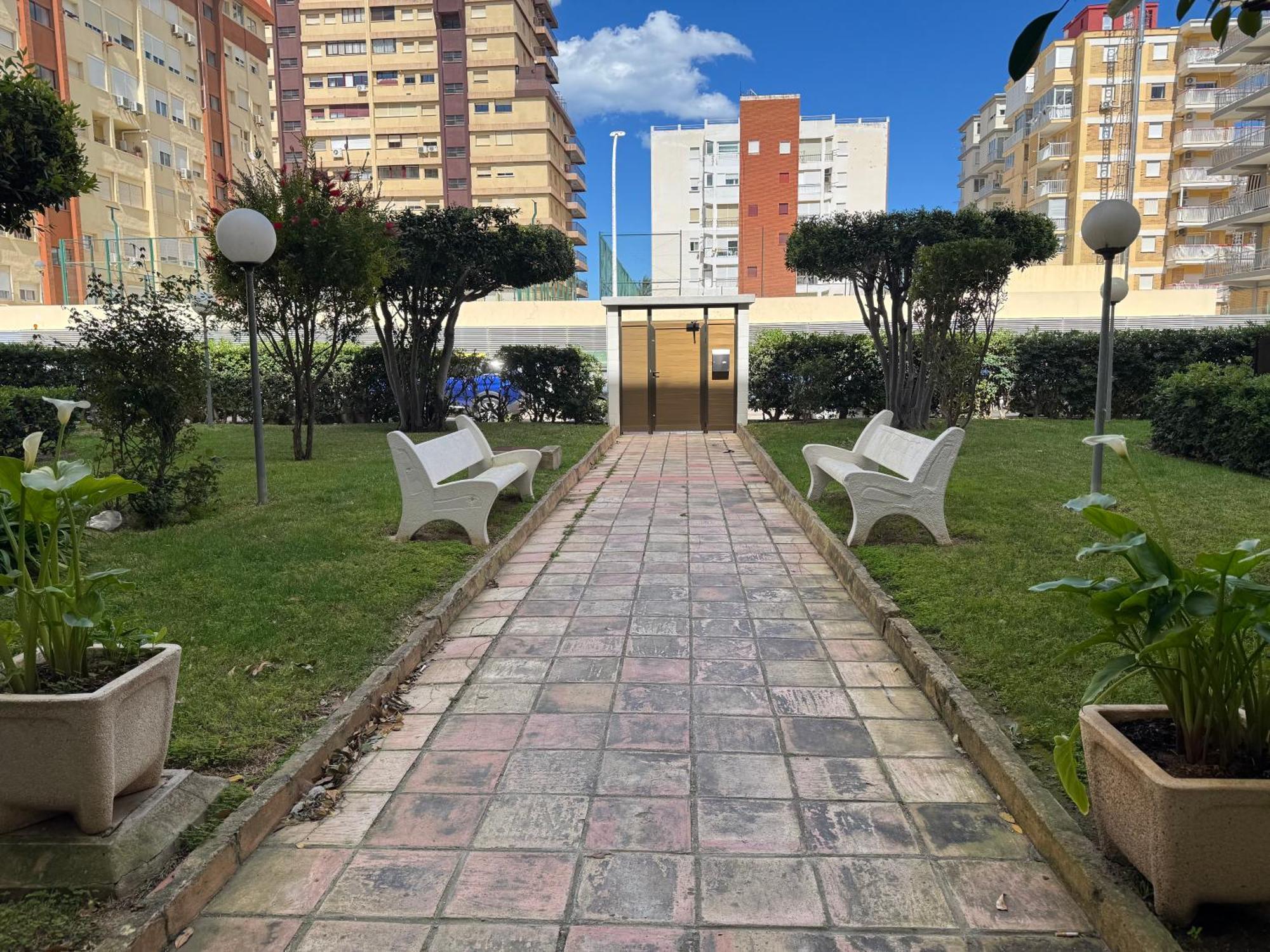 Lovely Family Apartment 2 Min. From The Beach Playa de Gandía Exterior foto